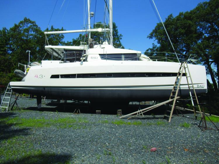bali 4.3 catamaran sailboat