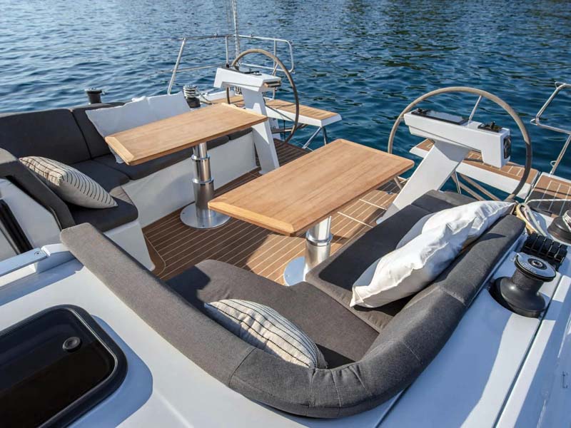 Hanse 410 cockpit Hanse 410 cockpit